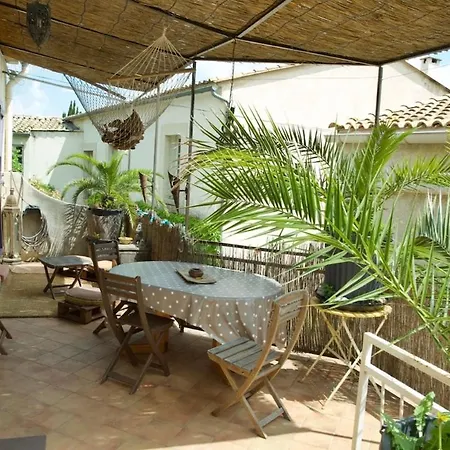 Lägenhet Balneo Pour 2 Dans Petit Village Proche & Montpellier